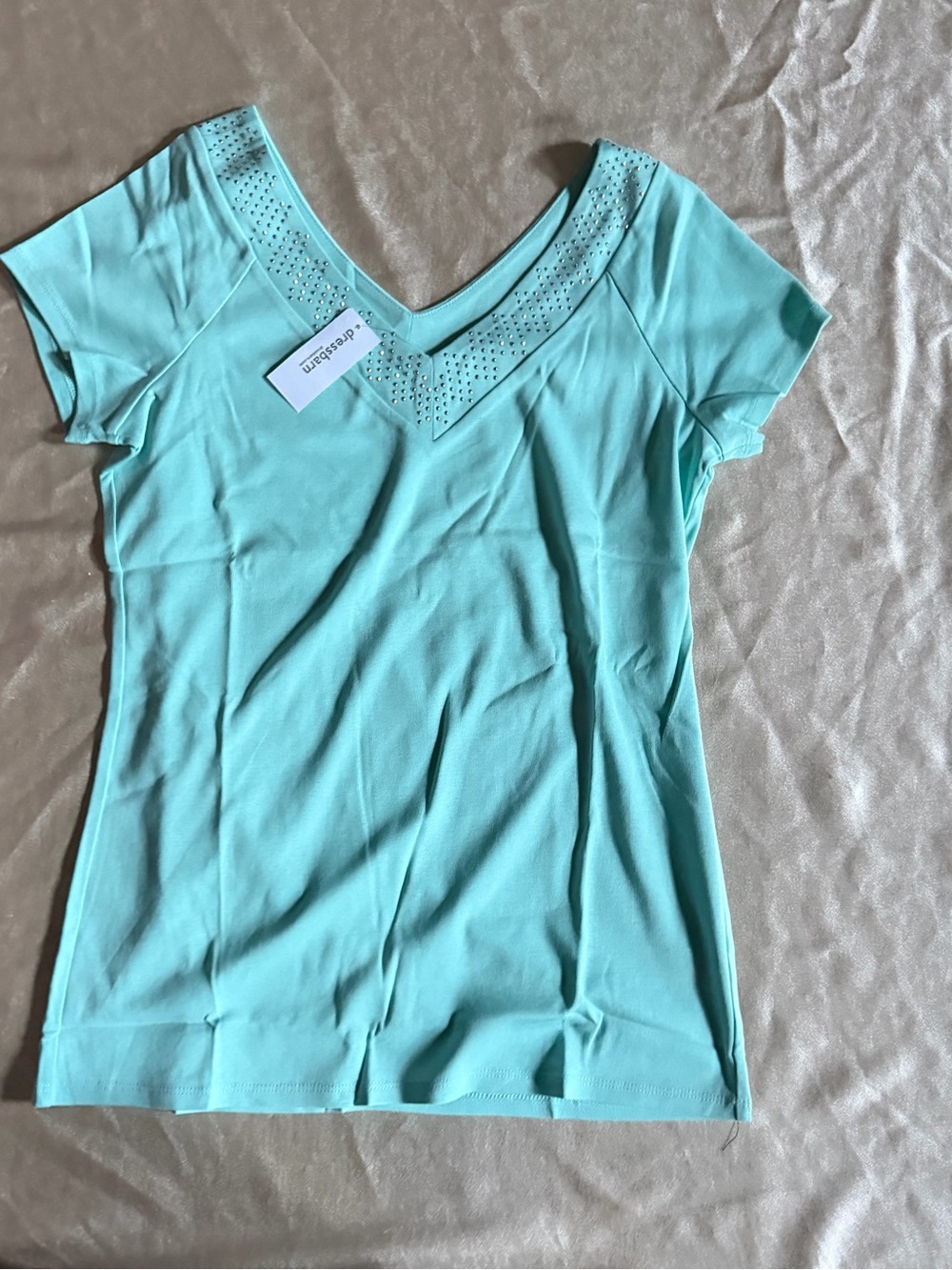 Westport 1962  Studded V-Neck Short Sleeve Cotton Top Size L New